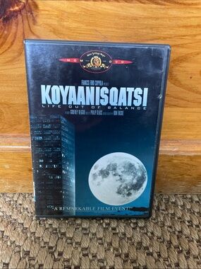 Koyaanisqatsi DVD - Life Out of Balance